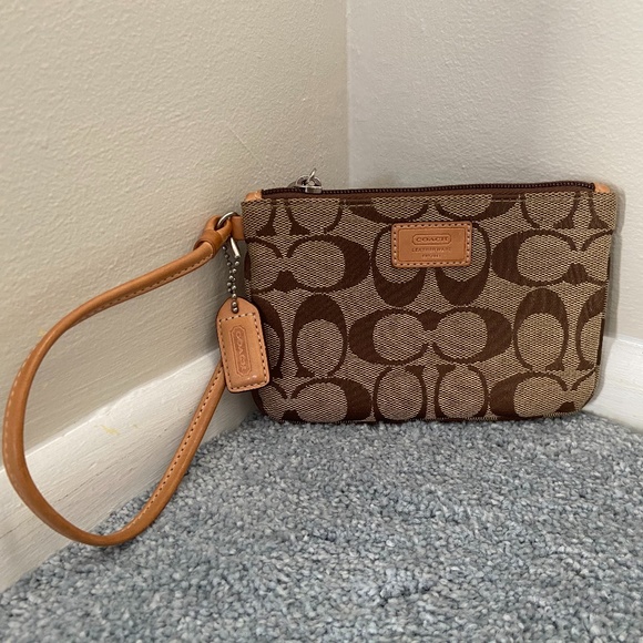 Coach Wristlet - Used Once! - Picture 1 of 4